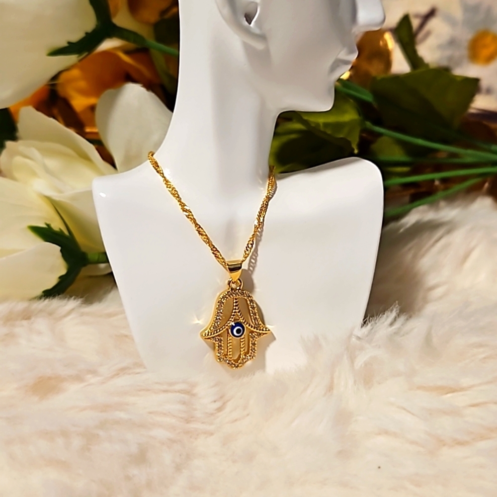 Hamsa Hand Charm Necklace - Gold